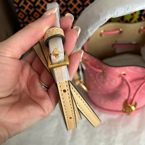 Tory Burch T Monogram Contrast Embossed Mini Bucket Bag Crossbody Bag Rose Pink - Picture 4 of 9